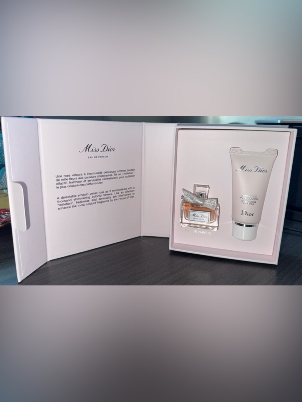 Dior Miss Dior Eau de Parfum - Pale Pink Box